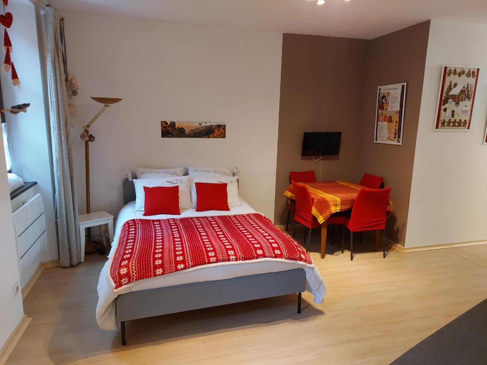 Le Bubele Au Coeur Du Centre Médiéval Et Vignoble Appartement *